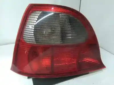 Pièce détachée automobile d'occasion Feu Arrière Gauche pour MG SERIE 25 (RF) Classic Références OEM IAM  5 P 