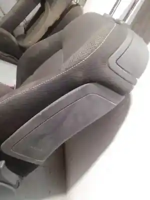 Pièce détachée automobile d'occasion jeu de siège intérieur complet pour peugeot 207 sw sport références oem iam   