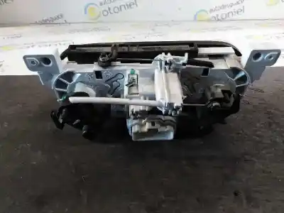Pièce détachée automobile d'occasion commande de chauffage / climatisation pour dacia sandero ambiance références oem iam a42303400  55474