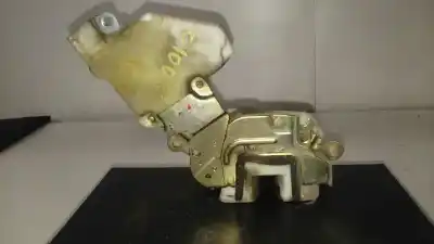 İkinci el araba yedek parçası sag ön kapi kilidi için nissan vanette cargo vanette cargo caja cerrada oem iam referansları  2 pins 