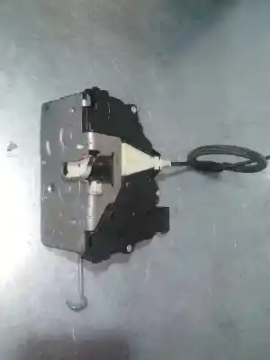 Second-hand car spare part front right door lock for opel corsa e expression oem iam references 13431840 6 pin 