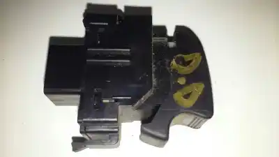 Peça sobressalente para automóvel em segunda mão Botão / Interruptor Elevador Vidro Dianteiro Direito por TOYOTA COROLLA (E12) 1.6 16V Referências OEM IAM 37077B274C03  
