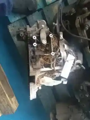 Pièce détachée automobile d'occasion boîte de vitesses pour peugeot 309 vital diesel références oem iam 20cl04