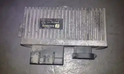 Second-hand car spare part glow plug for renault laguna (b56) 1.9 dti diesel cat oem iam references 7700111525