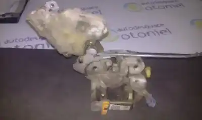 Автозапчасти б/у замок левой передней двери за nissan terrano/terrano.ii (r20) 2.7 turbodiesel ссылки oem iam 