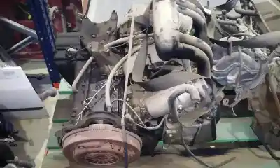 Pièce détachée automobile d'occasion MOTEUR COMPLET pour MERCEDES-BENZ CLASE E (W210) BERLINA DIESEL  Références OEM IAM OM604912  