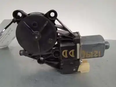 Second-hand car spare part right front window motor for ford fiesta (cb1) ghia oem iam references 8a6114553a 2 pins c7y2afc7246