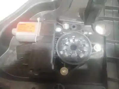 Автозапчасти б/у задний правый стеклорегулятор за hyundai i40 cw gl comfort ссылки oem iam 834803zxxx  