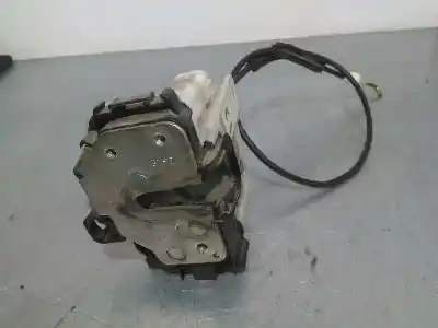 Second-hand car spare part left front door lock for fiat nuova 500 (150) by diesel oem iam references 51827413