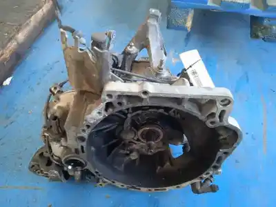 Автозапчастина б/у коробка передач для mazda 3 berlina (bk) 1.6 vvt active посилання на oem iam 8th0708817  