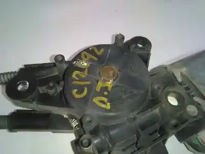 Gebrauchtes Autoersatzteil fensterheber vorne links zum peugeot 106 (s2) kid oem-iam-referenzen  5p 2 pins 