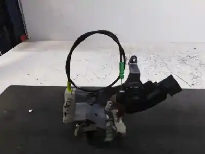 Автозапчасти б/у замок задней правой двери за toyota aygo (kgb/wnb) básico ссылки oem iam 