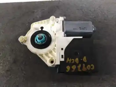 Peça sobressalente para automóvel em segunda mão motor elevador vidro dianteiro direito por seat leon (1p1) reference referências oem iam 1p0837402d