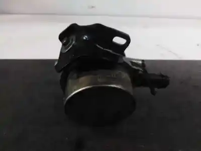 Recambio de automóvil de segunda mano de depresor freno / bomba vacio para renault megane ii berlina 3p luxe dynamique referencias oem iam 8200577807  