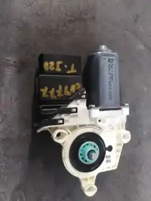 Peça sobressalente para automóvel em segunda mão Motor Elevador Vidro Traseiro Esquerdo por SEAT LEON (1P1) Sport Referências OEM IAM 1K0959703G  
