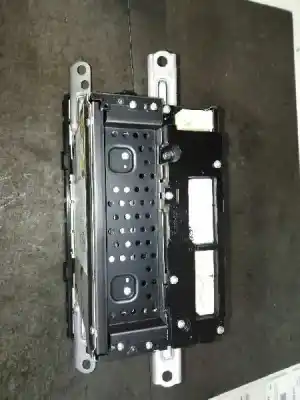 Peça sobressalente para automóvel em segunda mão sistema de áudio / rádio cd por toyota prius (nhw30) plug-in hybrid advance referências oem iam 8612047331  