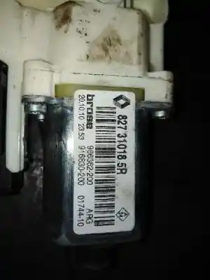 Pezzo di ricambio per auto di seconda mano motore alzacristalli posteriore sinistro per renault megane iii sport tourer luxe riferimenti oem iam 827310185  