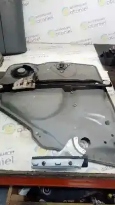 Piesă de schimb auto la mâna a doua mecanism actionare geam spate stânga pentru mercedes-benz clase b (w245) 180 cdi (245.207) referințe oem iam   