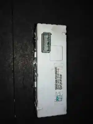 Peça sobressalente para automóvel em segunda mão monitor multimídia / gps por renault clio iii expression referências oem iam 280348139ra 281199705 280348139r