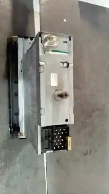 Second-hand car spare part audio system / radio cd for mg serie 75 (rj) 2.0 cdt comfort oem iam references   
