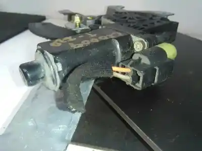 Pezzo di ricambio per auto di seconda mano alzacristalli posteriore sinistro per hyundai getz (tb) 1.5 crdi riferimenti oem iam  5p 2 pins 