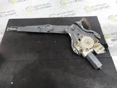 Автозапчастина б/у регулятор переднього правого скла для TOYOTA COROLLA (_E12_) 2.0 D-4D (CDE120R_ CDE120L_) Посилання на OEM IAM   