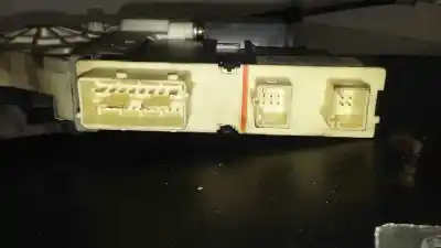 Pièce détachée automobile d'occasion léve glace avant droit pour peugeot 307 break / sw (s1) break xs références oem iam   