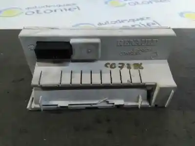 Peça sobressalente para automóvel em segunda mão monitor multimídia / gps por nissan almera (n16/e) elegance referências oem iam 8200290543b  