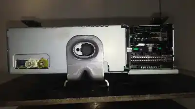 Автозапчастина б/у аудіо система / радіо cd для renault captur luxe посилання на oem iam 10r0411174  