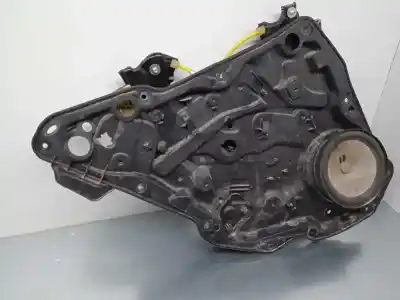 Pièce détachée automobile d'occasion léve glace arrière gauche pour mercedes-benz clase cla (w117) cla 220 cdi (117.303) références oem iam   