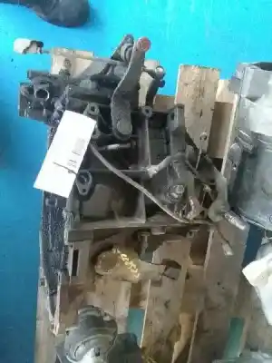 Second-hand car spare part GEARBOX for PEUGEOT 405 BERLINA  OEM IAM references 20CL43  