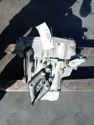 Second-hand car spare part gearbox for citroen saxo 1.5 diesel oem iam references 20ce28  