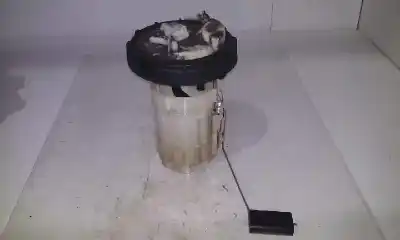Peça sobressalente para automóvel em segunda mão boia / bomba combustível por renault megane ii sedán (lm0/1_) 1.9 dci (lm0g lm1g lm2c) referências oem iam 