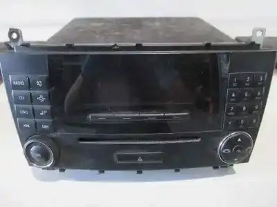 Автозапчастина б/у аудіо система / радіо cd для mercedes-benz clase c (w203) berlina 200 compressor (203.045) посилання на oem iam a2038700589