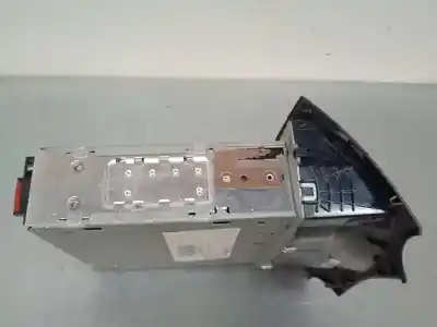 Second-hand car spare part audio system / radio cd for ford ka (ccu) grand prix iii oem iam references 7356007820  