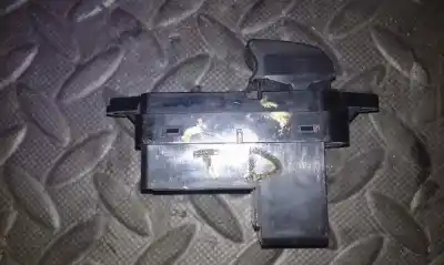 Tweedehands auto-onderdeel rechts achter ruiten bediening voor mazda 6 berlina (gg) 2.0 crtd 143 active oem iam-referenties 6010t1