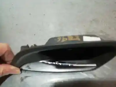 Second-hand car spare part interior left front handle for chevrolet cruze ls oem iam references 96845901  