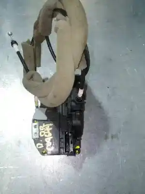 Second-hand car spare part front right door lock for nissan note acenta oem iam references   3 pin