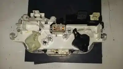 Pezzo di ricambio per auto di seconda mano controllo climatico per toyota yaris (ncp1/nlp1/scp1) 1.3 expo riferimenti oem iam 758649 7582774 7582772
