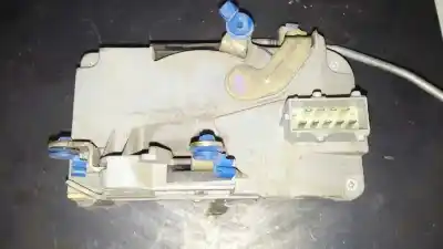 Second-hand car spare part front right door lock for renault clio iii emotion oem iam references 