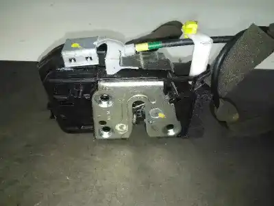 Second-hand car spare part left front door lock for nissan pulsar (c13) acenta oem iam references   6 pin