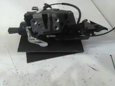 Second-hand car spare part front right door lock for mazda demio (dw) 1.3 fe oem iam references 8a6aa21812bg
