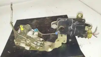 Second-hand car spare part front right door lock for mitsubishi santamo (hyundai) santamo confort oem iam references 