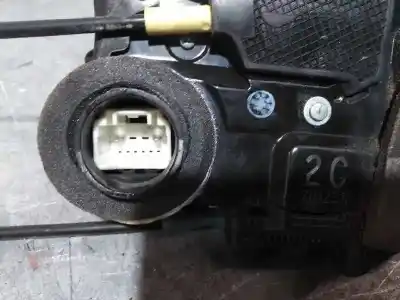 Автозапчасти б/у замок задней правой двери за toyota rav 4 (a3) executive ссылки oem iam   2 pin