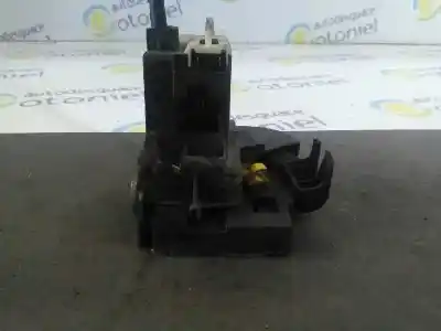 Автозапчастина б/у замок передніх дверей лівий для renault clio ii fase ii (b/cb0) authentique посилання на oem iam   2 pin