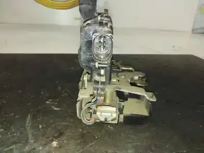 Автозапчастина б/у замок дверей заднього лівого для seat toledo (1m2) signo посилання на oem iam 3b4839015m  6 pin