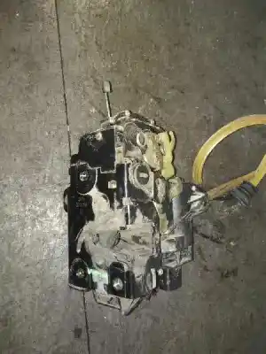 Автозапчастина б/у замок дверей заднього лівого для seat toledo (1m2) signo посилання на oem iam 3b4839015m  6 pin