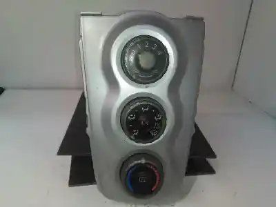 Автозапчастина б/у контроль опалення / кондиціонації для toyota yaris (ksp9/scp9/nlp9) blue посилання на oem iam 