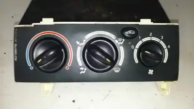 Peça sobressalente para automóvel em segunda mão comando de sofagem (chauffage / ar condicionado)  por renault megane i berlina hatchback (ba0) 1.6e alize referências oem iam 655738n