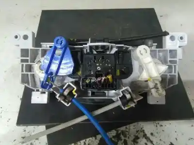 Peça sobressalente para automóvel em segunda mão comando de sofagem (chauffage / ar condicionado)  por dacia sandero ambiance referências oem iam   